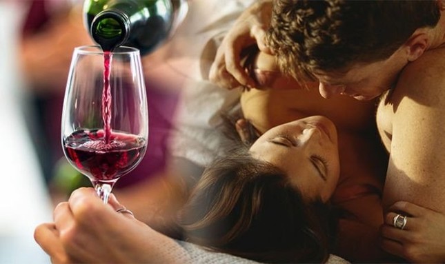 Tại sao rượu vang đỏ giúp tăng cường ham muốn tình dục ở cả nam và nữ? - Ảnh 1.