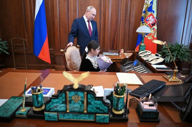Tổng thống Nga Putin đón vị khách đặc biệt đến Điện Kremlin - Ảnh 3.