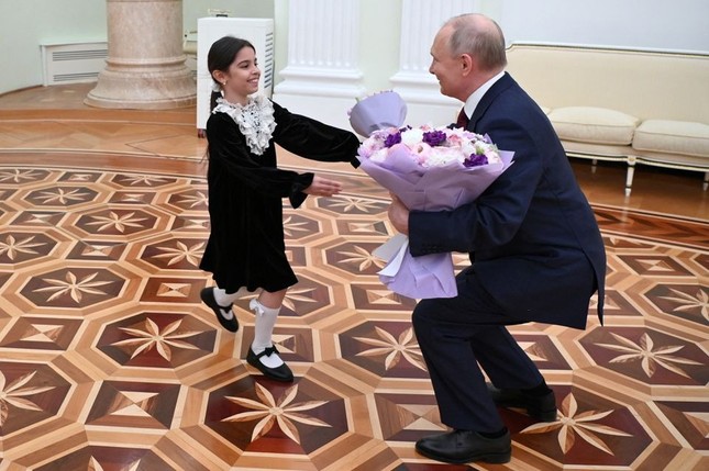 Tổng thống Nga Putin đón vị khách đặc biệt đến Điện Kremlin - Ảnh 1.