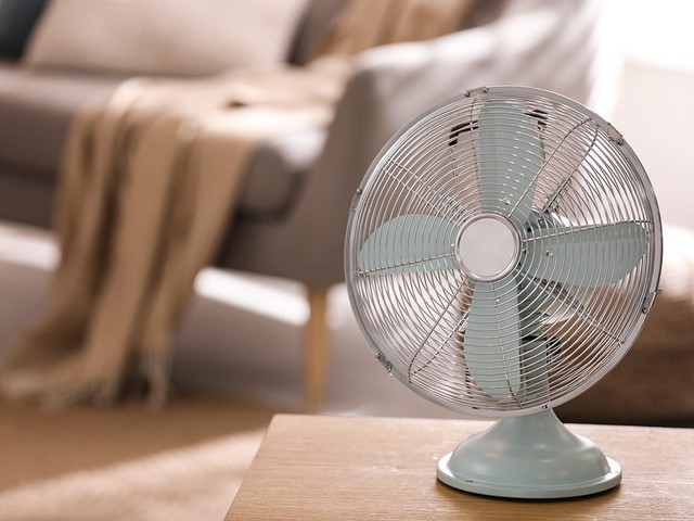 Chuyên gia chỉ mẹo giải nhiệt cho cơ thể và làm mát phòng trong dịp nắng nóng cao điểm - Ảnh 3. Chuyên gia chỉ mẹo giải nhiệt cho cơ thể và làm mát phòng trong dịp nắng nóng cao điểm - Ảnh 3.