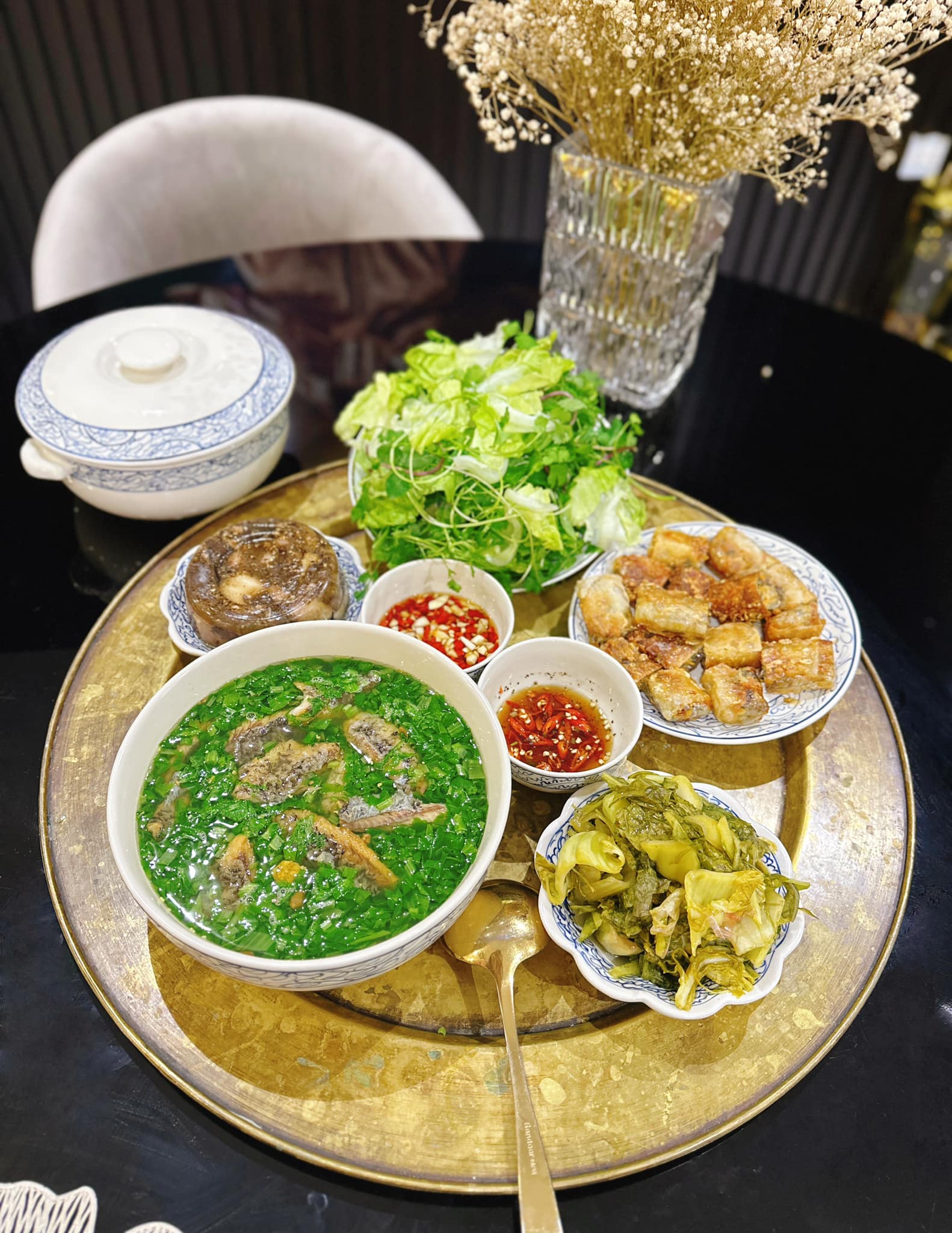 Loạt cơm nhà vợ chồng Shark Bình - Phương Oanh: Vừa khoe hạnh phúc lại gặp sóng gió - Ảnh 5. Loạt cơm nhà vợ chồng Shark Bình - Phương Oanh: Vừa khoe hạnh phúc lại gặp sóng gió - Ảnh 5.