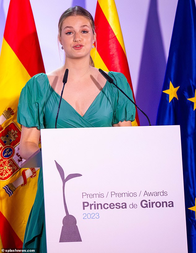 Từng được mệnh danh “công chúa đẹp nhất châu Âu”, Nữ vương tương lai Tây Ban Nha hiện ra sao? - Ảnh 5.