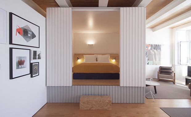 Tận dụng không gian nhỏ để thiết kế phòng ngủ ấn tượng - Ảnh 2.