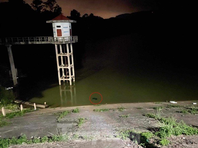 Hoảng hồn phát hiện thi thể phụ nữ ở đập nước ven thành phố Lạng Sơn - Ảnh 1.