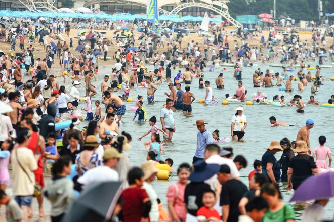 Tại sao các quốc gia châu Á cần học cách sống chung với nắng nóng?  - Ảnh 3.