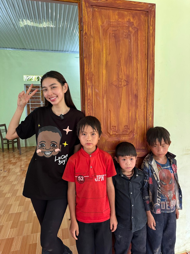 Hoa hậu Thuỳ Tiên: Quang Linh Vlogs là người anh mà tôi rất quý vì chúng tôi có cùng lý tưởng - Ảnh 5.