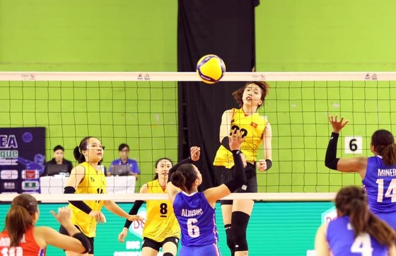 Giải Women’s SEA V.League 2023: Thắng Philippines, tuyển bóng chuyền nữ vào trận tranh ngôi vô địch - Ảnh 2.