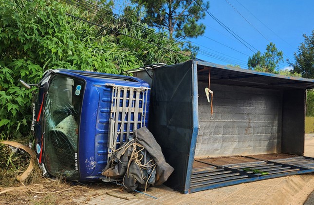 Bắt tài xế gây tai nạn liên hoàn khiến 2 sinh viên tử vong tại Đà Lạt - Ảnh 3.