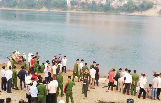 Trưởng Phòng Nội vụ ở Quảng Bình đuối nước, tử vong trên sông Gianh - Ảnh 1.