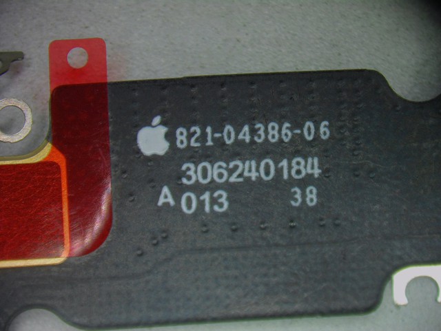Loạt ảnh cổng USB-C được cho là của iPhone 15 có thể đã hé lộ chiêu trò mới của Apple - Ảnh 2.