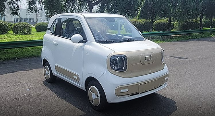 Đối thủ của Wuling Hongguang Mini chính thức lộ diện: Kích thước lớn hơn, trang bị mui trần, tốc độ tối đa 100km/h - Ảnh 1.