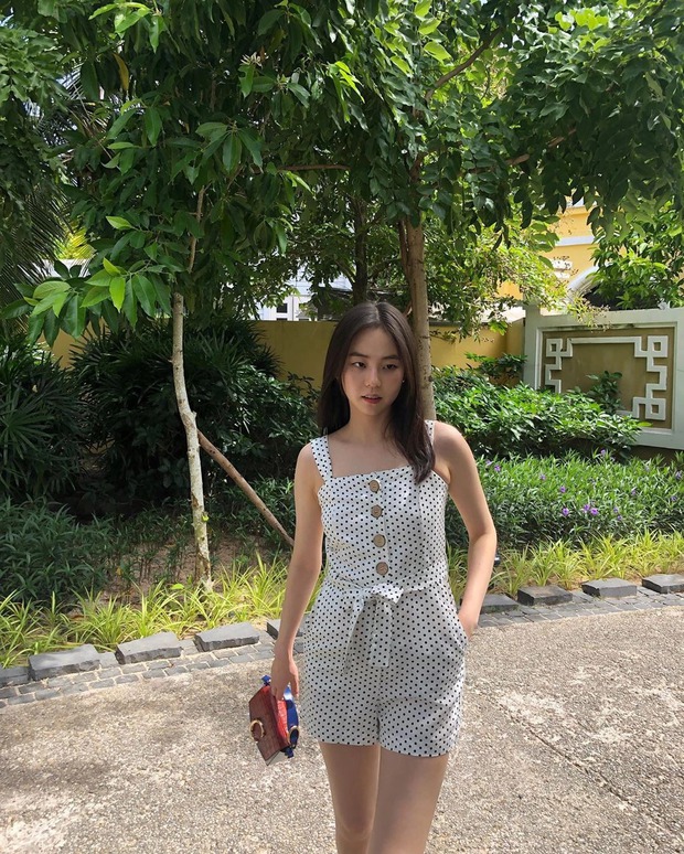  Sohee (Wonder Girls) diện bikini thả dáng gợi cảm ở Nha Trang, khiến hơn 12.000 fan dậy sóng - Ảnh 5.