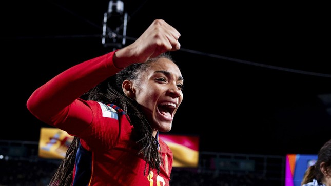 Sao trẻ Paralluelo của tuyển nữ Tây Ban Nha: Từ HCV điền kinh đến chung kết... World Cup - Ảnh 3.