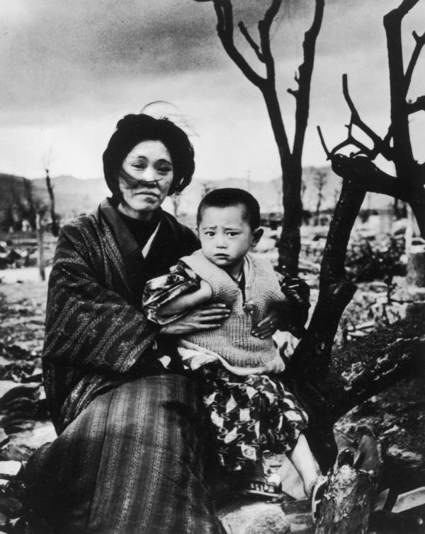Ảnh hiếm về Hiroshima và Nagasaki sau thảm kịch bom nguyên tử, 78 năm trôi qua vẫn gây ám ảnh khôn nguôi - Ảnh 6.