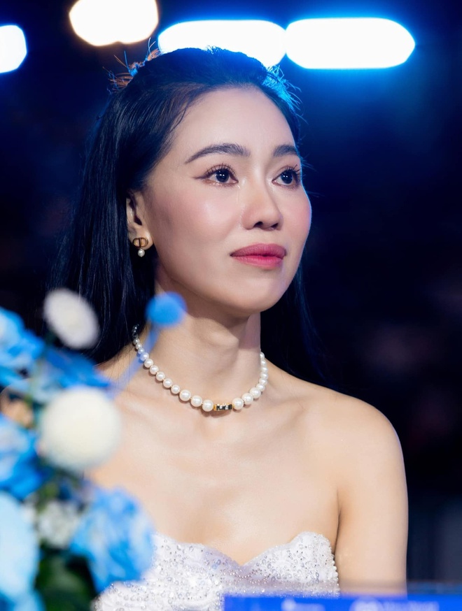 Bà Phạm Kim Dung trực tiếp lên tiếng làm rõ vụ Hoa hậu Ý Nhi đội vương miện đi từ thiện ở bệnh viện 5 sao  - Ảnh 4.