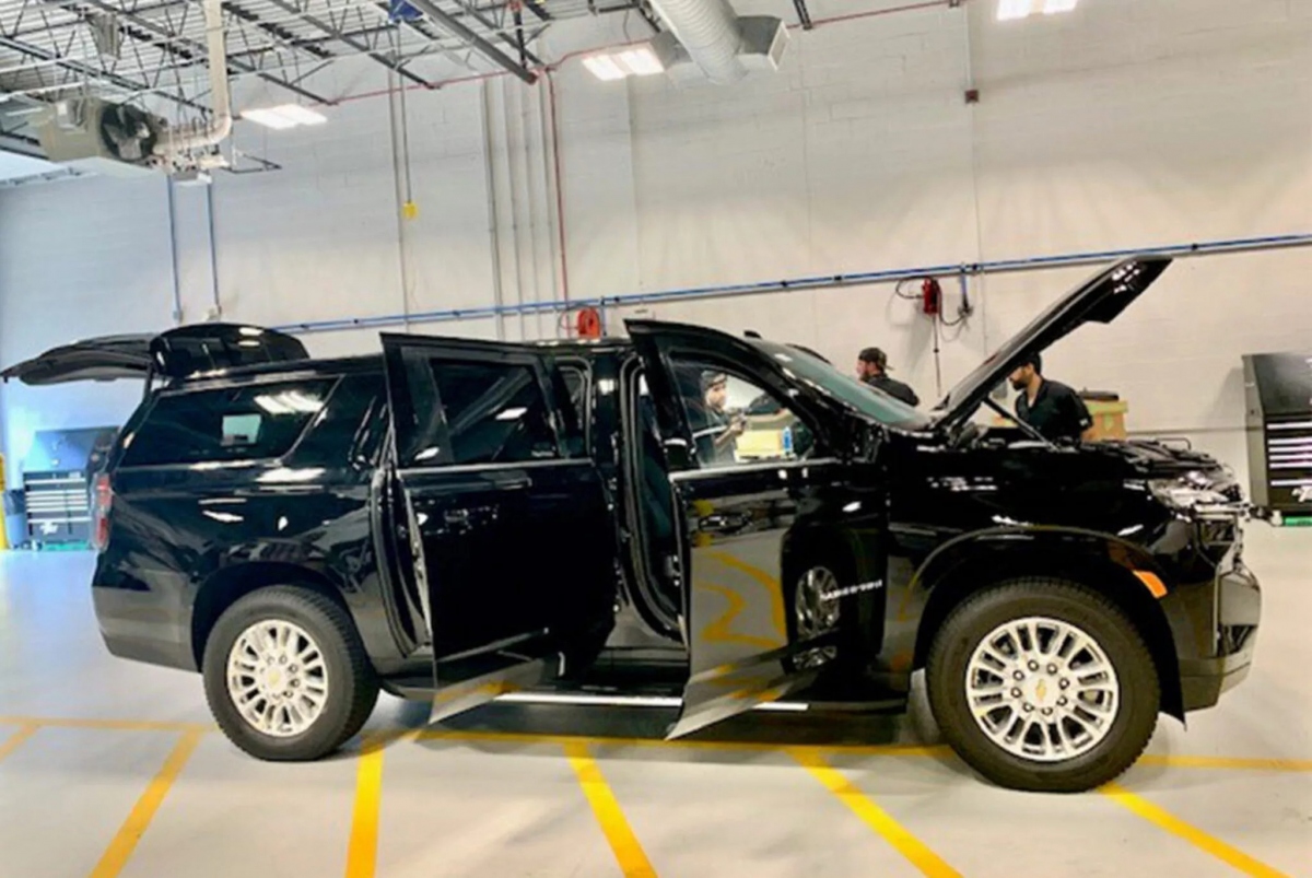 GM chế tạo riêng Chevy Suburban bọc thép cho chính phủ Hoa Kỳ - Ảnh 5.