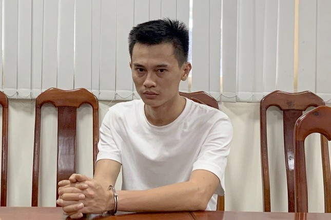 ‘Trùm buôn siêu xe Phan Công Khanh khai thua bạc, nợ 100 tỷ - Ảnh 2.
