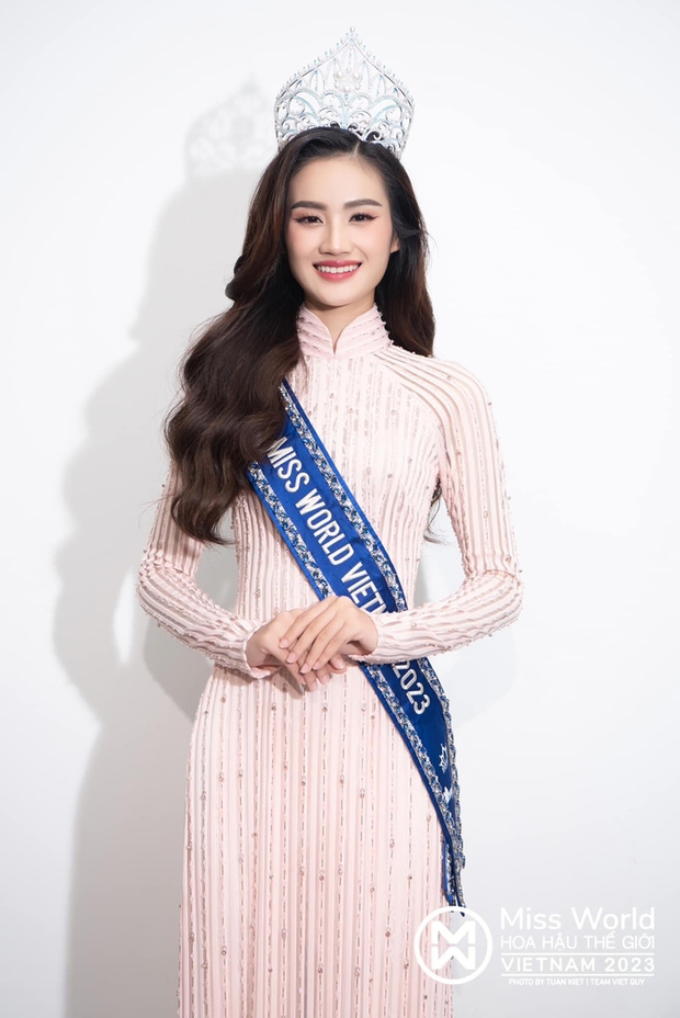 Bà Phạm Kim Dung trực tiếp lên tiếng làm rõ vụ Hoa hậu Ý Nhi đội vương miện đi từ thiện ở bệnh viện 5 sao  - Ảnh 3.