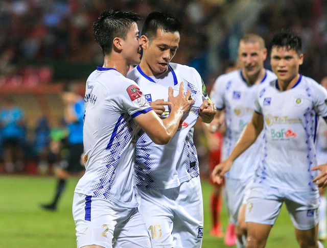 HLV Hà Nội FC: Chúng tôi đã nỗ lực rất nhiều và xứng đáng với thành tích mình đang có - Ảnh 2.