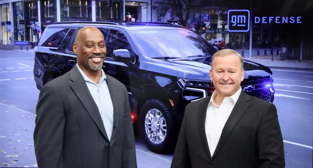 GM chế tạo riêng Chevy Suburban bọc thép cho chính phủ Hoa Kỳ - Ảnh 1.