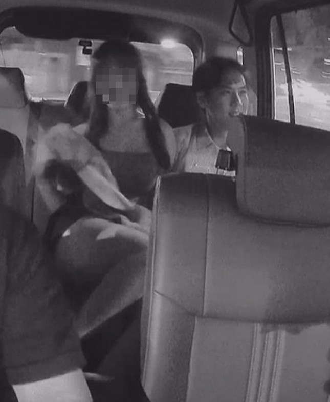 Nam diễn viên TVB bị lộ video nóng cùng mỹ nữ trên ôtô - Ảnh 1.