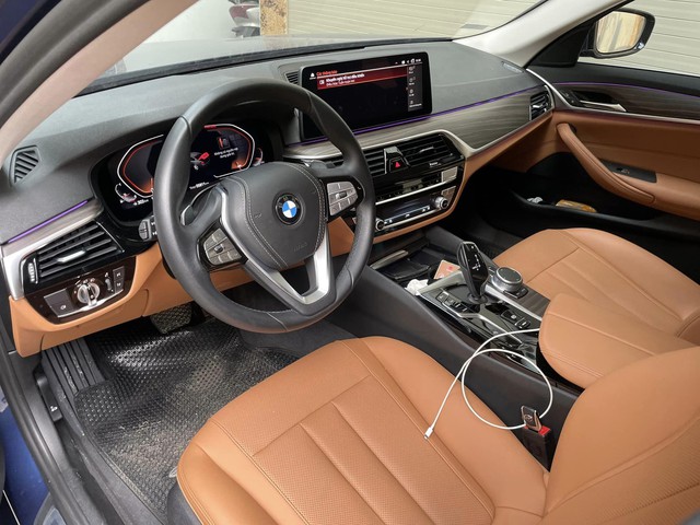 BMW 520i chạy lướt bán lại chưa đến 1,8 tỷ đồng, rẻ hơn 3-Series ‘đập hộp’: Nội thất như xe mới - Ảnh 4.