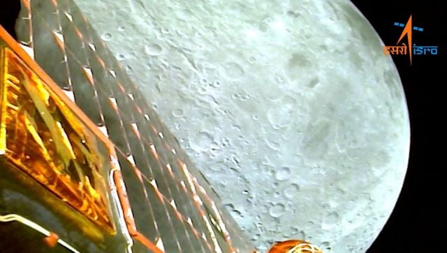Hạ cánh mềm xuống cực nam của Mặt trăng: Thách thức cực đại với nhân loại, tàu vũ trụ Ấn Độ liệu có thành công? - Ảnh 1.