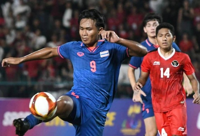 Trực tiếp bán kết U23 Thái Lan vs U23 Indonesia: Sức mạnh chủ nhà - Ảnh 1.