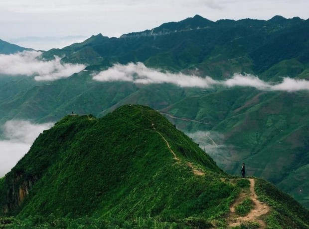  Săn mây trên 2 đoạn sống lưng khủng long hùng vĩ, thách thức dân mê xê dịch - Ảnh 7.