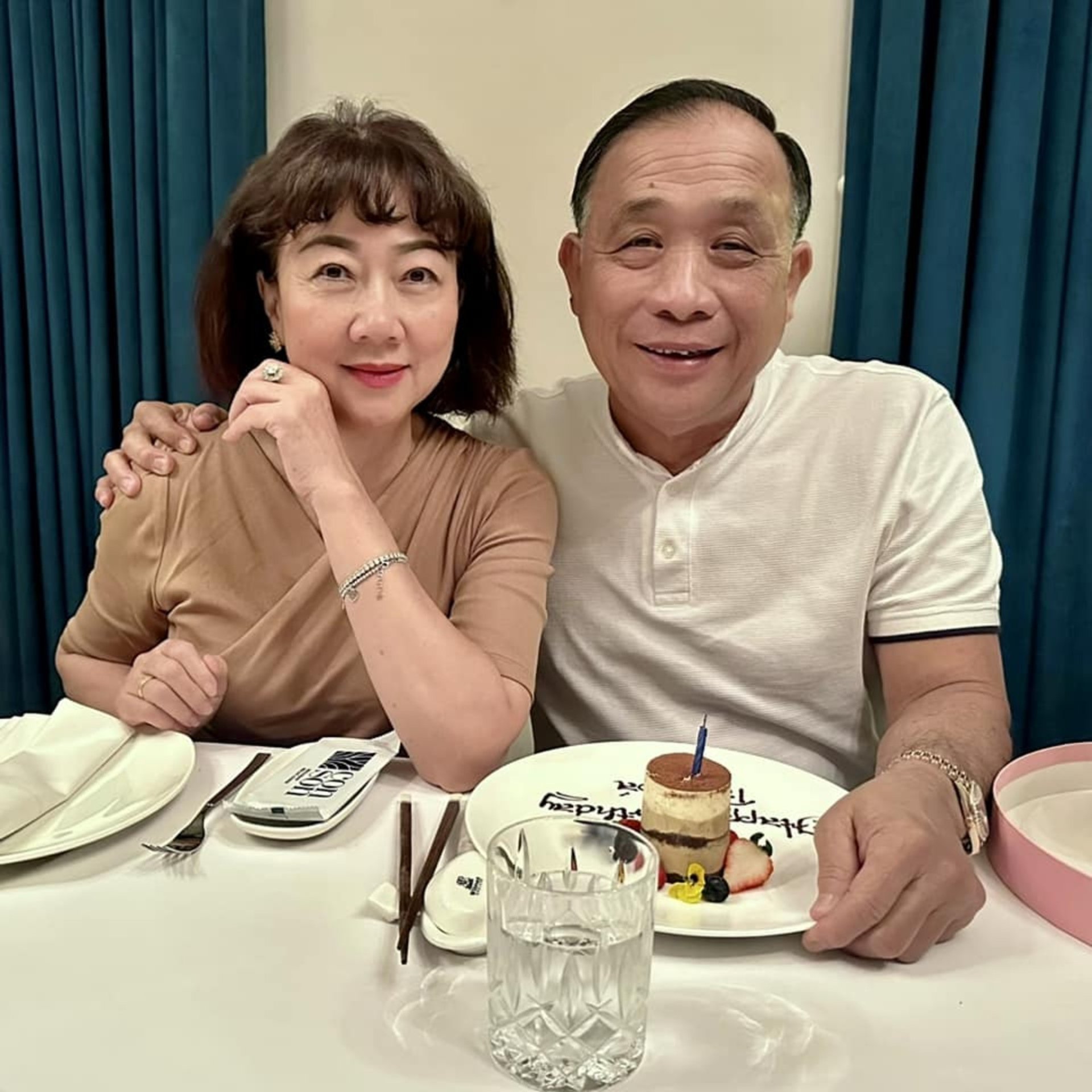 Sao Việt 27/8: Trấn Thành hiếm hoi khoe ảnh gia đình, Quang Tèo nhập viện - Ảnh 2.