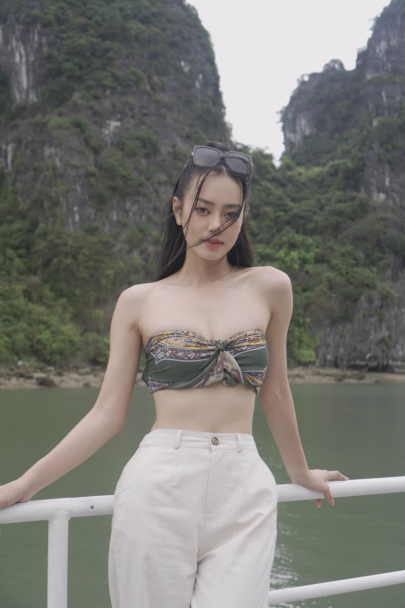 So kè nhan sắc đời thường của Lê Hoàng Phương và 4 Á Hậu: Tân Hoa hậu có lép vế trước mỹ nhân đập mặt xây lại? - Ảnh 5.