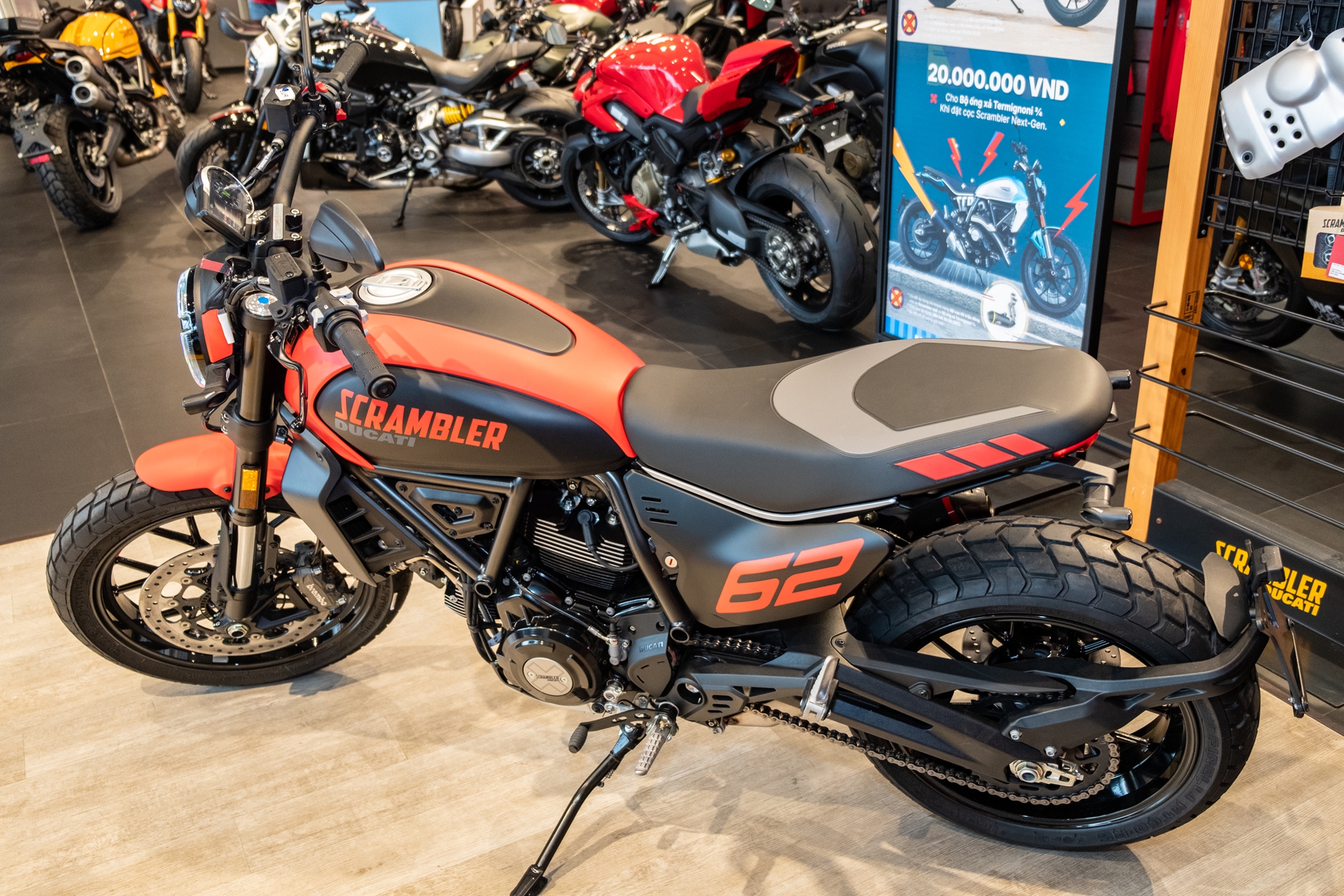 Chi tiết Ducati Scrambler Icon 2023 giá gần 380 triệu tại Việt Nam: Thiết kế khác 70% đời cũ - Ảnh 12.