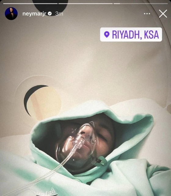 Neymar thở oxy tại Ả Rập Xê Út - Ảnh 2.