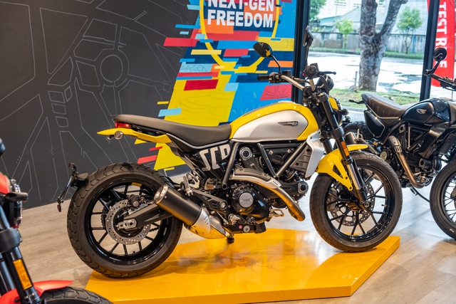 Chi tiết Ducati Scrambler Icon 2023 giá gần 380 triệu tại Việt Nam: Thiết kế khác 70% đời cũ - Ảnh 8.