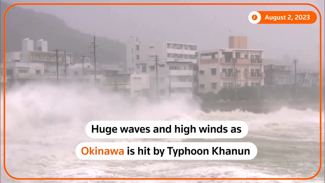 Nhật Bản báo động vì bão lớn: Gió quật đổ xe, sóng đánh dồn dập; đã có người thiệt mạng - Ảnh 4.