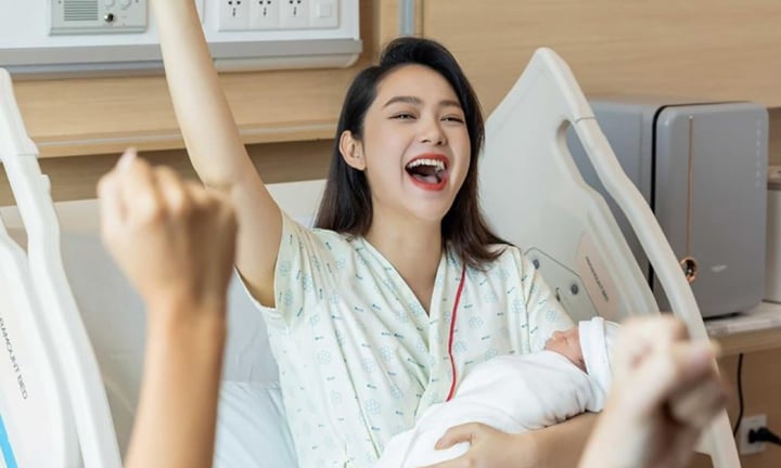 Minh Hằng lộ diện sau sinh, nhan sắc thế nào? - Ảnh 2.