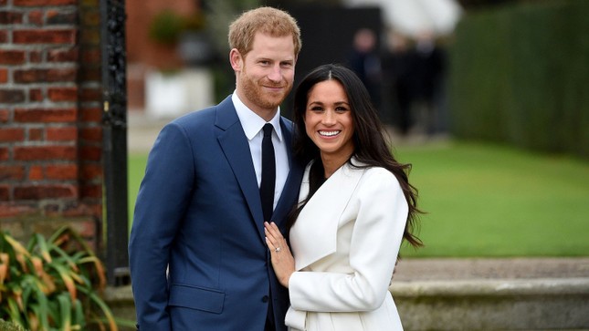 Harry đau đớn khi Meghan tháo nhẫn đính hôn - Ảnh 1.