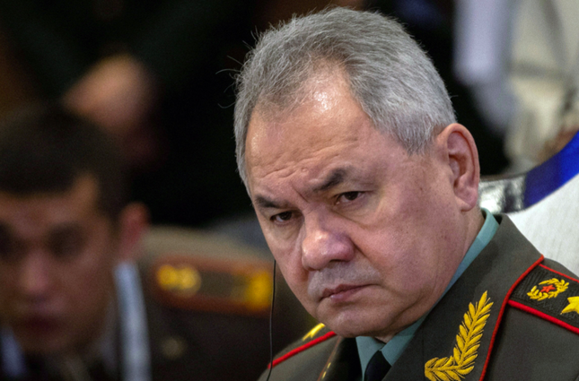Bộ trưởng Quốc phòng Nga thăm quân ở Ukraine - Ảnh 1.