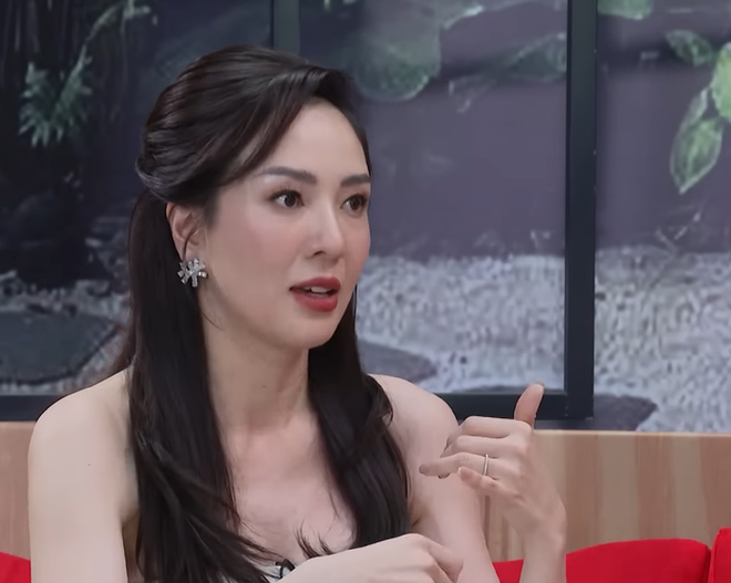 Á hậu Ngọc Khánh xin lỗi mẹ chồng trên truyền hình vì thái độ khi mang bầu - Ảnh 3.