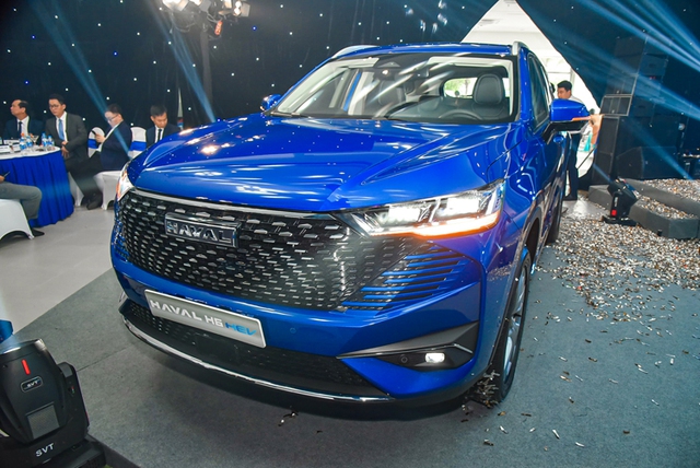 Chốt mua Haval H6, shark Hưng chia sẻ: ‘Xe lai Âu - Á dễ điều khiển, nuôi không tốn kém’ - Ảnh 7.