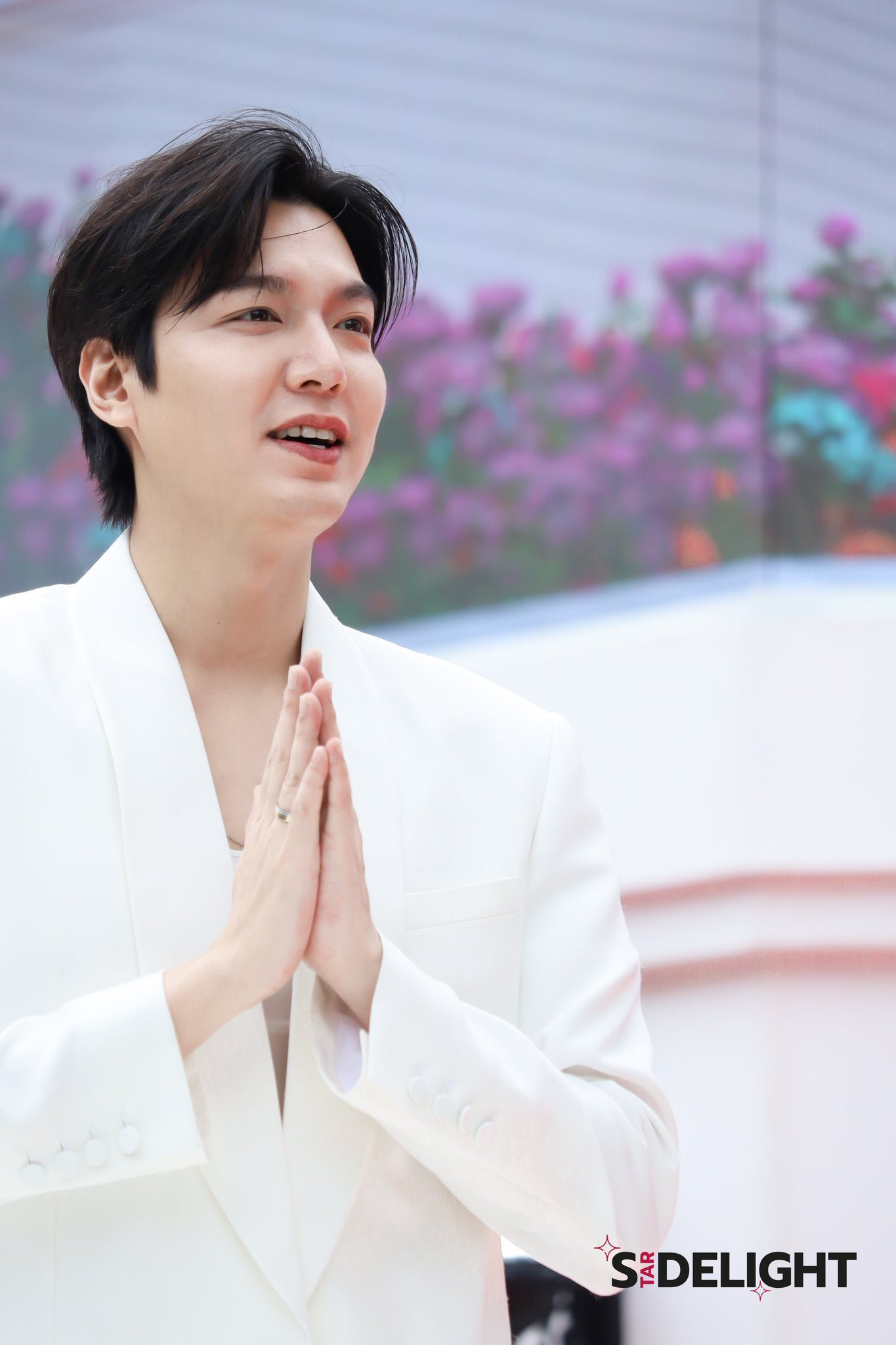 Lee Min Ho gây chú ý với diện mạo ở tuổi U40 - Ảnh 3.