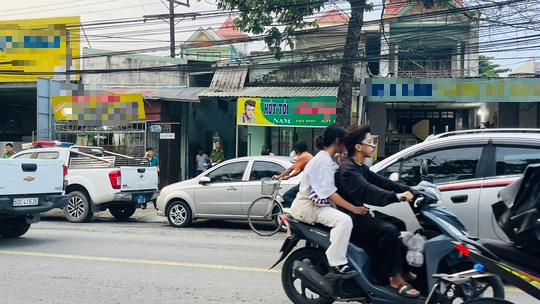 Đồng Nai: Nữ chủ tiệm tóc tử vong với nhiều vết thương - Ảnh 1.