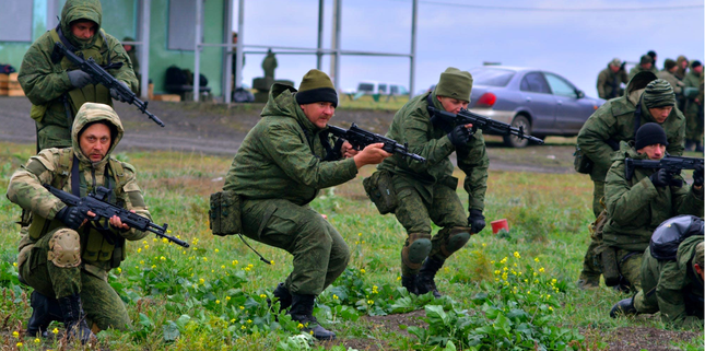 Nga rút ra bài học đáng giá về cách dùng quân ở Ukraine - Ảnh 1.