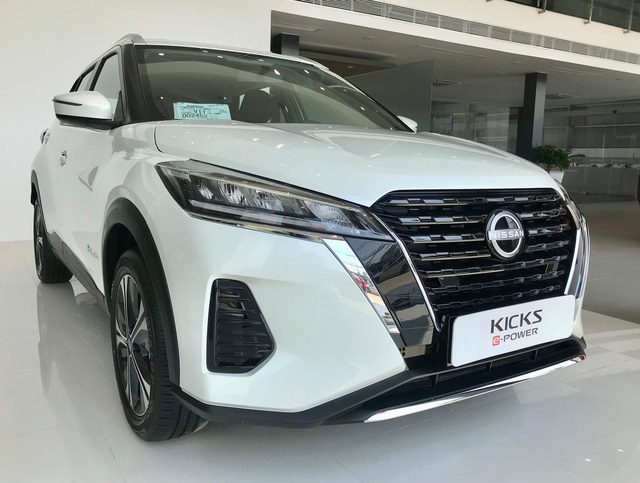 Loạt xe gầm cao phổ thông giảm kỷ lục tại Việt Nam: Cao nhất 400 triệu, CR-V và Kicks liên tục dò ‘đáy’