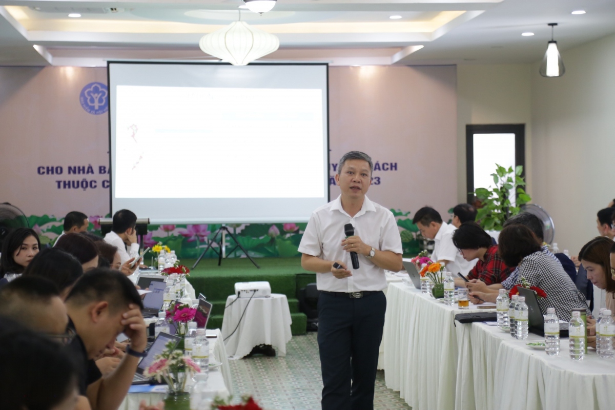 Cấp 2.000 giấy nghỉ ốm trong nửa năm, trạm trưởng y tế trục lợi hơn 160 triệu đồng - Ảnh 1. Cấp 2.000 giấy nghỉ ốm trong nửa năm, trạm trưởng y tế trục lợi hơn 160 triệu đồng - Ảnh 1.