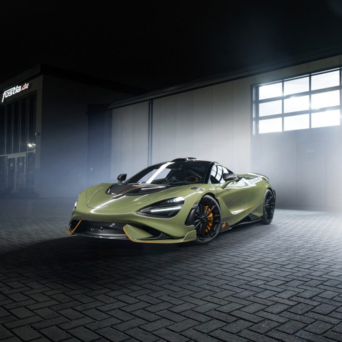 Chiêm ngưỡng McLaren 765L công suất hơn 800 mã lực được độ bởi Novitec - Ảnh 1.