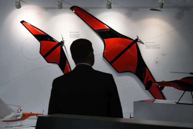 Nga xây dựng ngành công nghiệp siêu nóng: Vốn ban đầu 300 tỷ rúp, ngay năm sau có 18.000 chiếc xuất xưởng - Ảnh 1. Nga xây dựng ngành công nghiệp siêu nóng: Vốn ban đầu 300 tỷ rúp, ngay năm sau có 18.000 chiếc xuất xưởng - Ảnh 1.