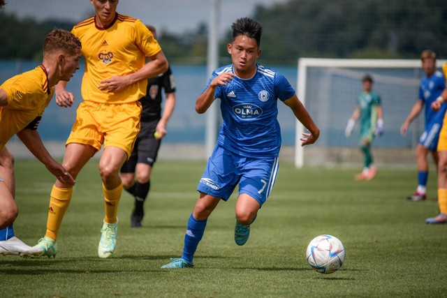 Tuyển thủ U23 Việt Nam được LĐBĐ Cộng hoà Séc trao cơ hội đặc biệt - Ảnh 1. Tuyển thủ U23 Việt Nam được LĐBĐ Cộng hoà Séc trao cơ hội đặc biệt - Ảnh 1.