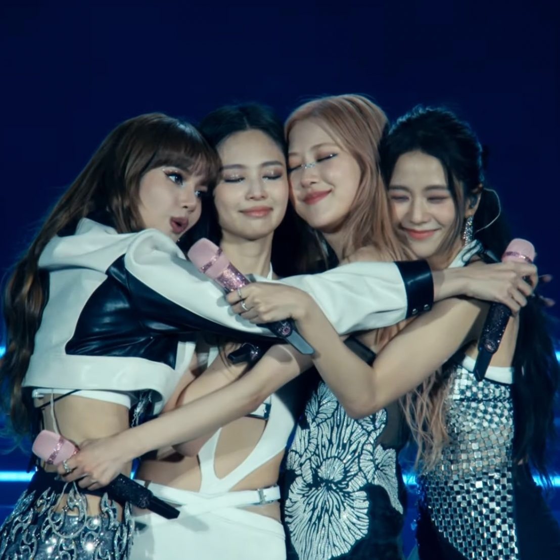 Ảnh chưa công bố về BlackPink - Ảnh 17.