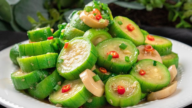 Người Việt có 2 món rau là thuốc chữa đau đầu kỳ diệu, mùa hè ăn vừa mát, vừa bổ lại ngủ ngon - Ảnh 2.